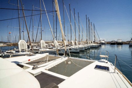 Lagoon-Bénéteau Lagoon 450 F - 4 + 1 cab. EmoSEAon