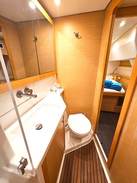 Lagoon-Bénéteau Lagoon 450 F - 4 + 1 cab. EmoSEAon