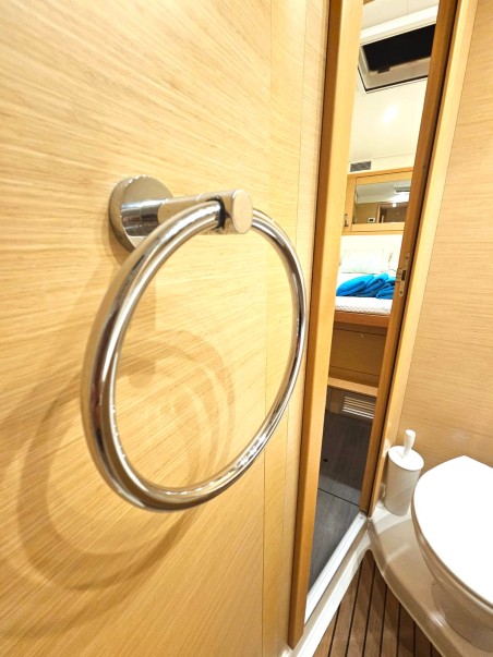 Lagoon-Bénéteau Lagoon 450 F - 4 + 1 cab. EmoSEAon