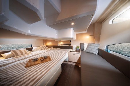 Bavaria Yachtbau Bavaria SR36HT Villa Jahta