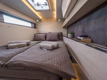 Leopard Catamarans / Robertson & Caine Leopard 50 Solaia