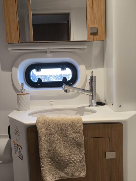 Catana Group Bali 4.2 - 4 + 2 cab. My Santa Irini