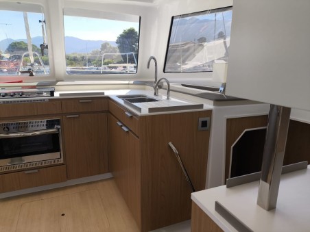 Bali Catspace | Czarter jachtu Grecja | Travelboat