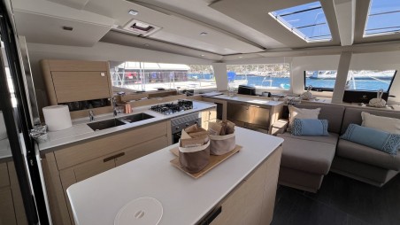 Fountaine Pajot Fountaine Pajot Aura 51 My Precious "E"