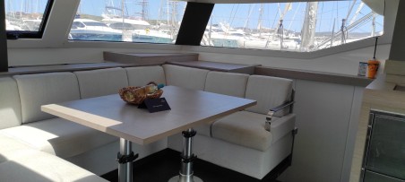 Fountaine Pajot Fountaine Pajot Elba 45 - 4 + 2 cab. Kon-tiki