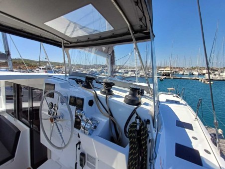 Fountaine Pajot Fountaine Pajot Isla 40 - 4 + 1 cab. My Tim