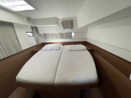 Lagoon-Bénéteau Lagoon 42 - 4 + 2 cab. Art of Liberty