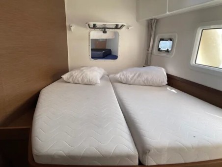 Lagoon-Bénéteau Lagoon 42 - 4 + 2 cab. Art of Liberty