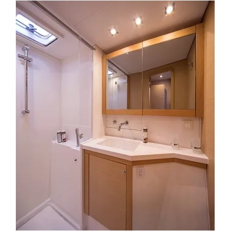 Lagoon-Bénéteau Lagoon 450 F - 4 + 2 cab. Gin Tonic