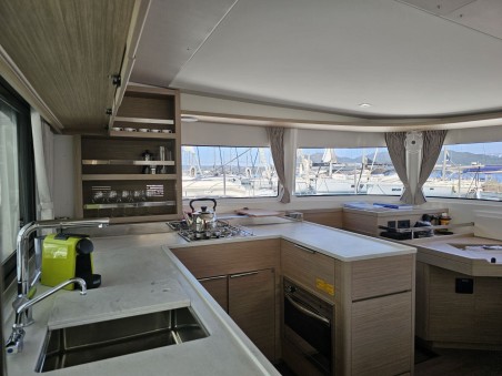 Lagoon-Bénéteau Lagoon 46 - 4 + 1 cab. Kayian