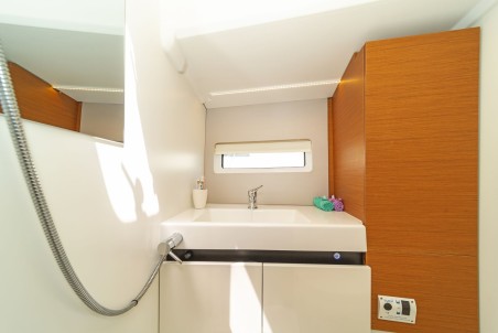 Jeanneau Sun Odyssey 490 | Czarter jachtu Grecja | Travelboat