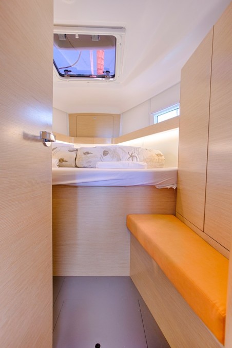 Elan Marine Elan Impression 45 Lion