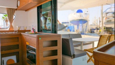 Lagoon-Bénéteau Lagoon 42 - 4 + 2 cab. Sea Voyager