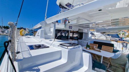 Lagoon-Bénéteau Lagoon 46 - 4 + 2 cab. Felicita