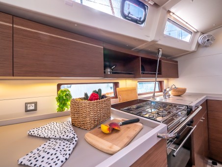 Bénéteau Oceanis 46.1 Amorino