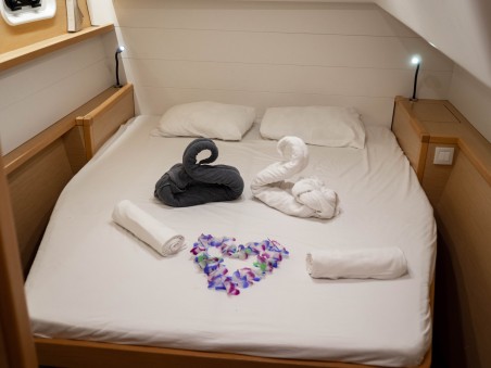 Lagoon-Bénéteau Lagoon 450 F - 4 + 2 cab. Butterfly