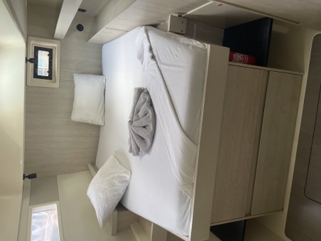 Leopard Catamarans / Robertson & Caine Leopard 48 - 4 + 2 cab. Sunday Kinga