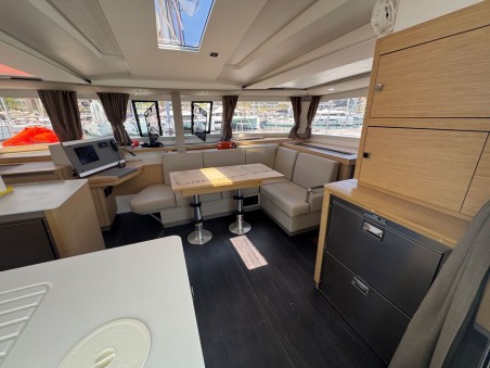 Fountaine Pajot Fountaine Pajot Astrea 42 Quatuor Rosual Mar