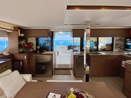 Lagoon 46 | Yacht Charter Seychelles | Travelboat