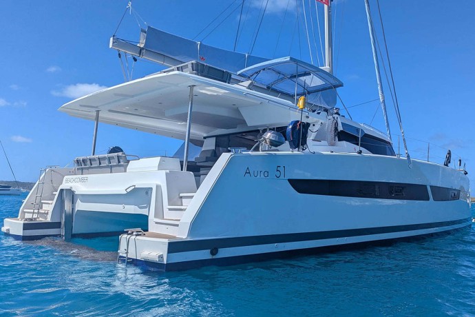 Fountaine Pajot Fountaine Pajot Aura 51 - 6 cab Beachcomber