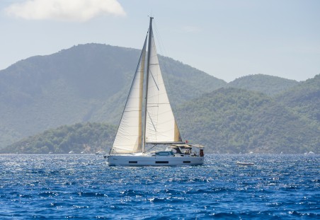 Dufour Yachts Dufour 470 - 3 cab. Robin