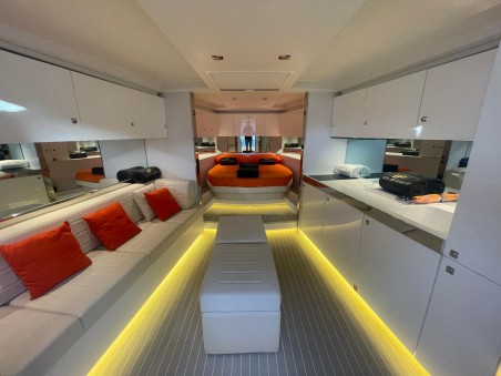 Vandutch Marine Vandutch 55 Goldfinger