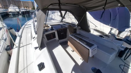 Dufour Yachts Dufour 37 - 3 cab. Nala