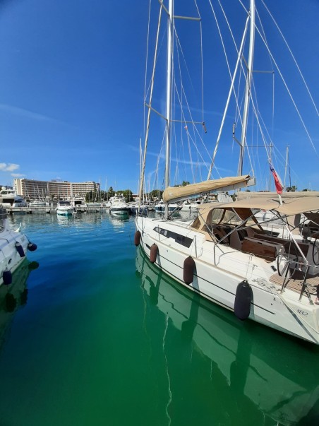 Dufour Yachts Dufour 382 GL Notus