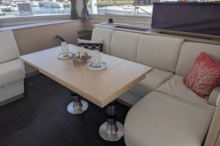 Fountaine Pajot Fountaine Pajot Aura 51 - 6 cab Beachcomber