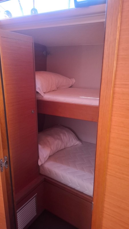 Dufour Yachts Dufour 530 - 5 + 1 cab. Atua