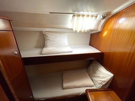 Bavaria Yachtbau Bavaria 44 Mirna