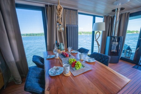 Woma Woma D13 Ariella