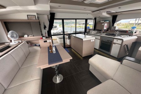 Fountaine Pajot Fountaine Pajot Aura 51 - 6 cab Endless Summer