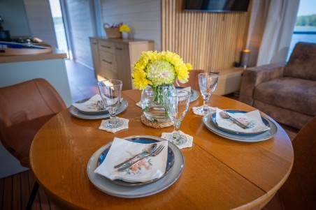 Woma Woma D13 Frigga