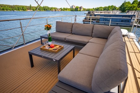 Woma Woma D13 RedWine