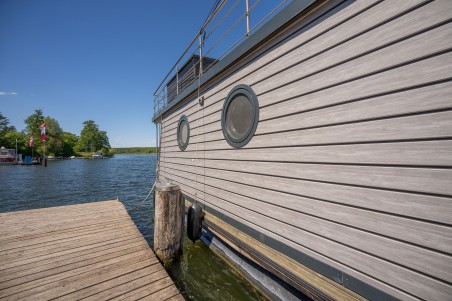 Woma Woma D13 RedWine