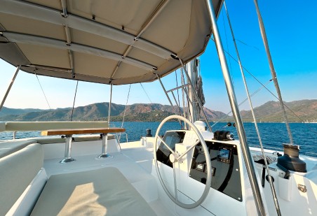 Catana Group Bali 4.8 - 6 + 1 cab. Baikal