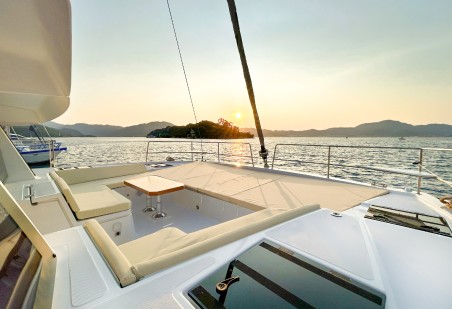 Catana Group Bali 4.8 - 6 + 1 cab. Baikal