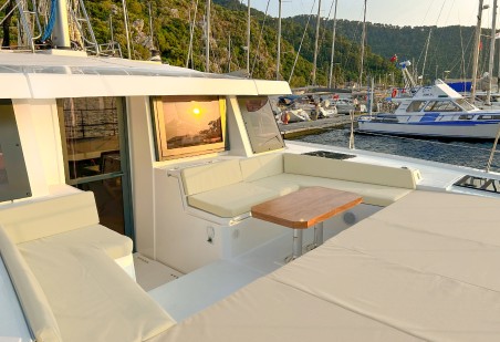Catana Group Bali 4.8 - 6 + 1 cab. Baikal