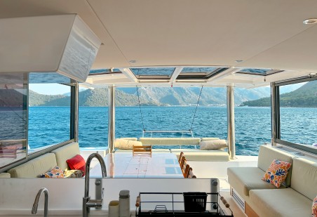 Catana Group Bali 4.8 - 6 + 1 cab. Baikal