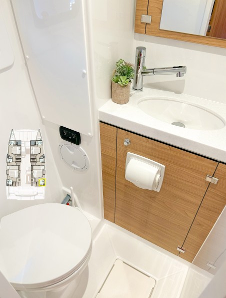 Catana Group Bali 4.8 - 6 + 1 cab. Baikal