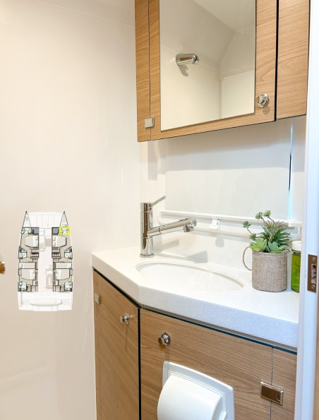 Catana Group Bali 4.8 - 6 + 1 cab. Baikal