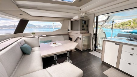 Fountaine Pajot Fountaine Pajot Tanna 47 - 5 + 1 cab. Smart Way