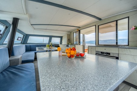 Luna Catamarans Luna 47 Power Orange