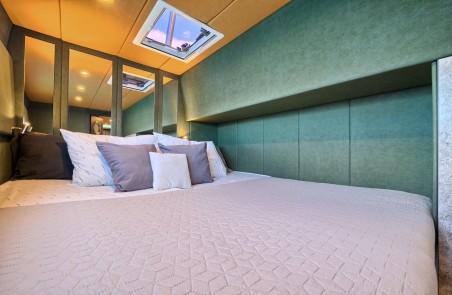 Luna Catamarans Luna 49 Gold