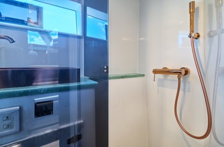 Luna Catamarans Luna 49 Gold