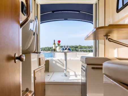 Leidi 660 | Czarter jachtu Chorwacja | Travelboat