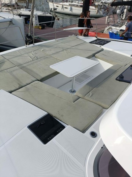 Catana Group Bali Catsmart - 4 + 2 cab. Poucette