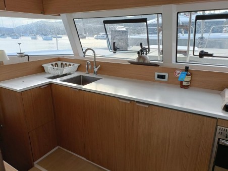 Catana Group Bali Catsmart - 4 + 2 cab. Poucette