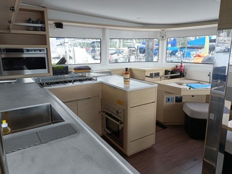 Lagoon-Bénéteau Lagoon 46 - 4 + 2 cab. Dare